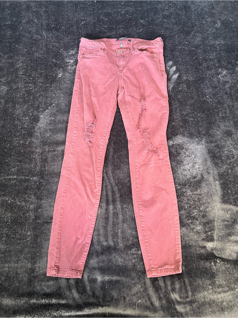 Angel Kiss Distressed Skinny Jeans in Rose Pink